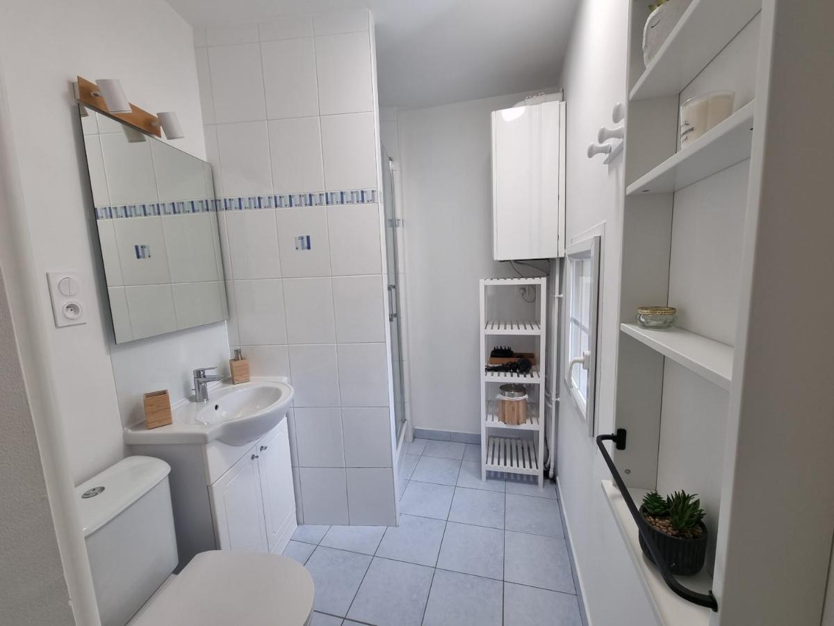 Coquette Maison De Ville Calme Avec Patio Angoulême Zewnętrze zdjęcie