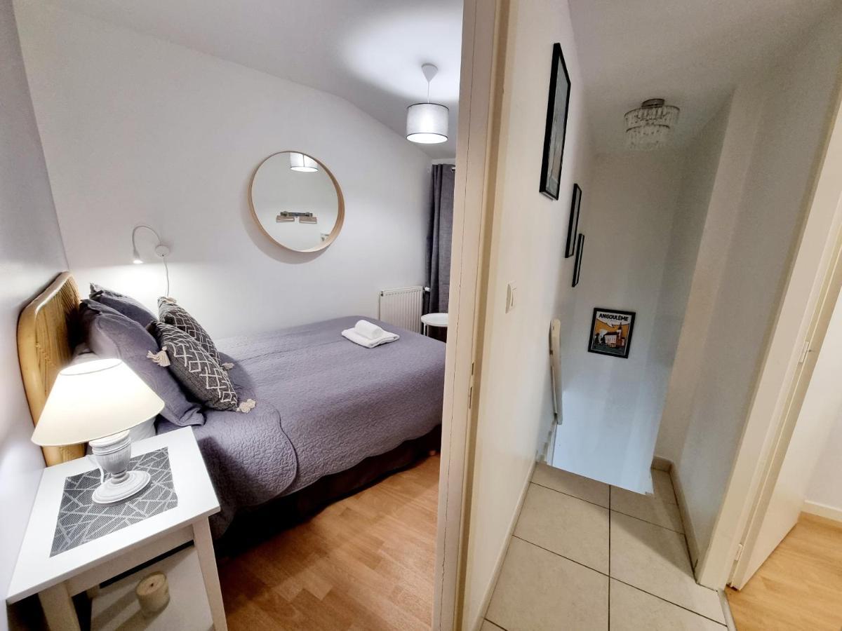 Coquette Maison De Ville Calme Avec Patio Angoulême Zewnętrze zdjęcie
